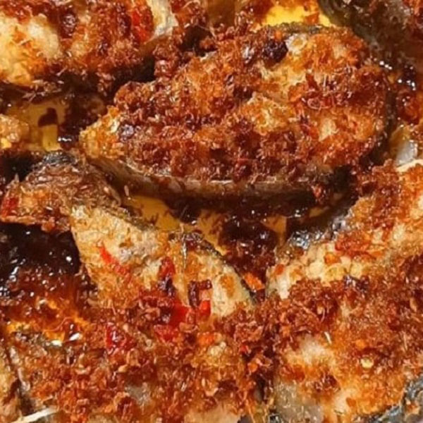 Cá basa chiên sả